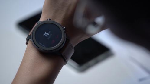 Amazfit GTR：24天超长续航，年轻人的第一台GTR