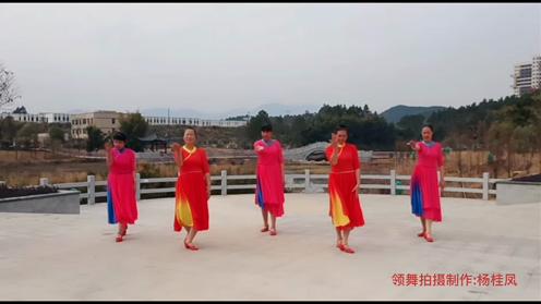 广东乐昌爱心广场舞《为你祈祷》