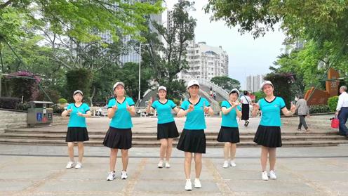 佛山细雨霏霏广场舞《想问情深有几许》编舞:美丽心情