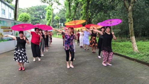 春雨健身舞队：江南雨