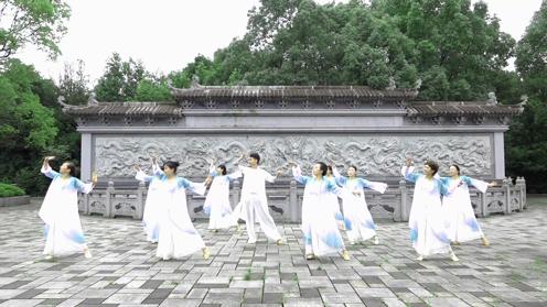 古典舞蹈《春三月》丽水市桂子老师舞蹈班（丽水九龙湿地）_01