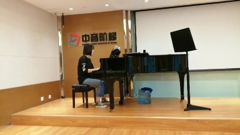 北京器乐艺考培训-中音阶梯艺术教育培训学员钢琴演奏