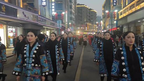 旗韵现洪江 梦街上海滩 湖南省怀化 洪江庆三八_