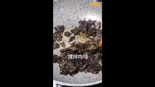 家里实在没有余粮了，做一个紫菜吃吧！